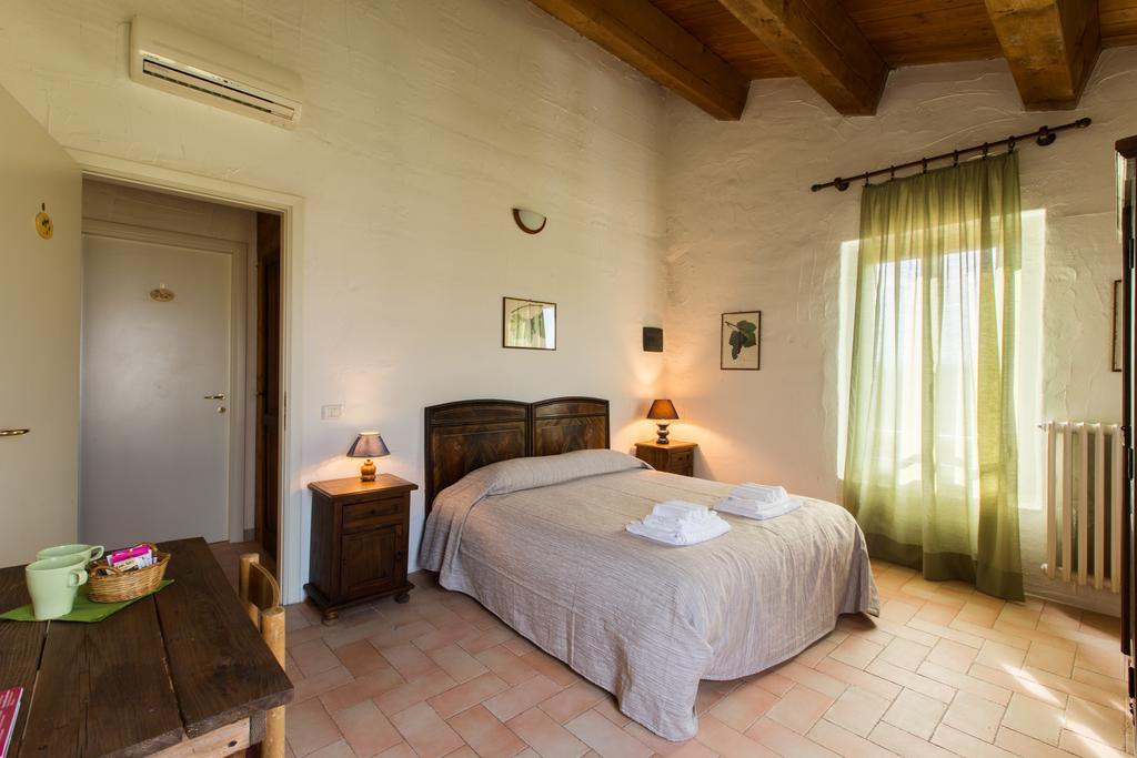 Agriturismo La Lenticchia Fratta Terme Exterior foto